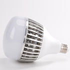Las bombillas llevadas interiores del poder 30w llevaron el material del cuerpo de la lámpara de Chips High Power Bulbs Plastic