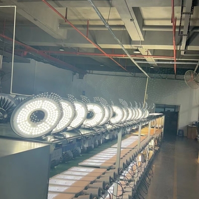 Alta luminosidad de 100w a 240w UFO High Bay Light 150lm/W para taller y almacén