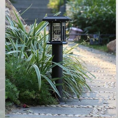 Al aire libre usando luz recargable solar del jardín del asesino del mosquito