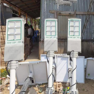 Trabajo solar de la luz de calle de IP65 AL Extra Solar Panel Aio por 3-4 días de funcionamiento